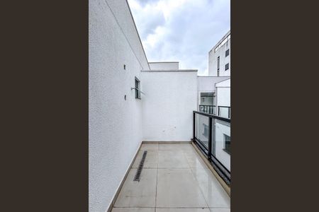 Casa de condomínio à venda com 115m², 3 quartos e 2 vagasÁrea externa