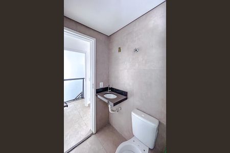 Casa de condomínio à venda com 115m², 3 quartos e 2 vagasBanheiro da Suíte