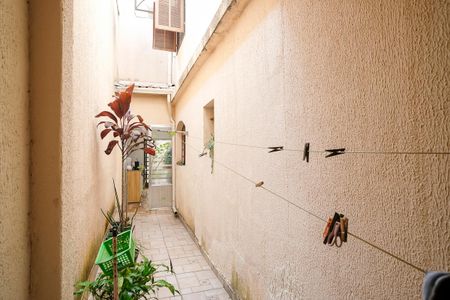 Casa à venda com 295m², 4 quartos e 3 vagasCorredor