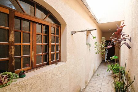 Casa à venda com 295m², 4 quartos e 3 vagasCorredor