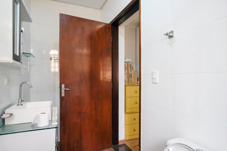 Casa à venda com 295m², 4 quartos e 3 vagasBanheiro da suíte