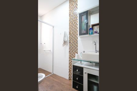 Banheiro da suíte de casa à venda com 4 quartos, 295m² em Vila Palmares, São Caetano do Sul