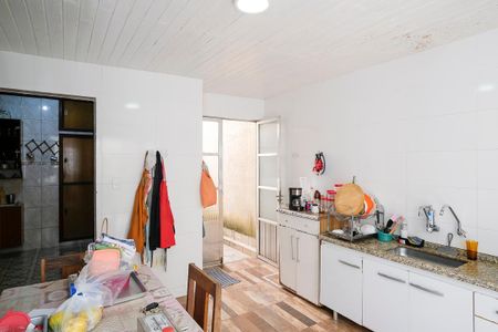 Casa à venda com 295m², 4 quartos e 3 vagasCozinha e área de serviço