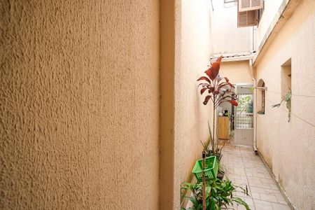 Casa à venda com 295m², 4 quartos e 3 vagasCorredor