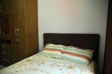 Casa à venda com 180m², 3 quartos e 2 vagasQuarto 2