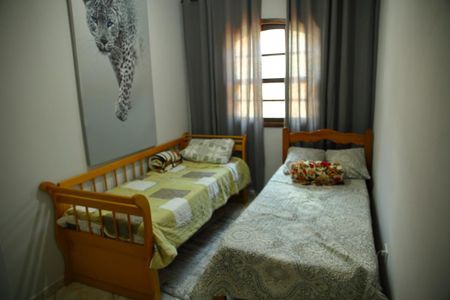 Casa à venda com 180m², 3 quartos e 2 vagasQuarto 3