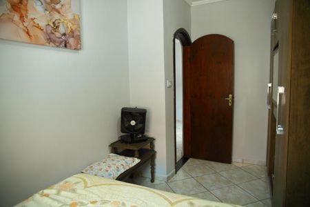 Casa à venda com 180m², 3 quartos e 2 vagasQuarto 2