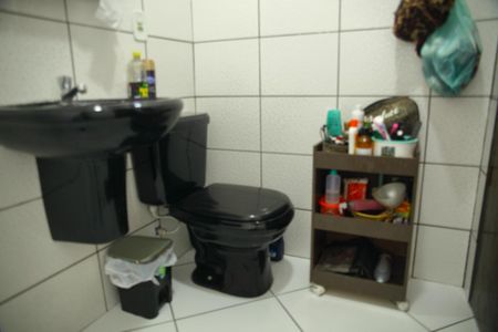 Casa à venda com 180m², 3 quartos e 2 vagasBanheiro Suíte 