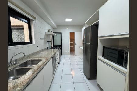 Apartamento à venda com 226m², 4 quartos e 4 vagas Apartamento à venda com 226m², 4 quartos e 4 vagasFoto 30