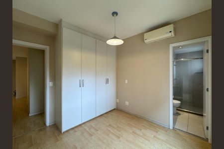 Apartamento à venda com 226m², 4 quartos e 4 vagas Apartamento à venda com 226m², 4 quartos e 4 vagasFoto 13