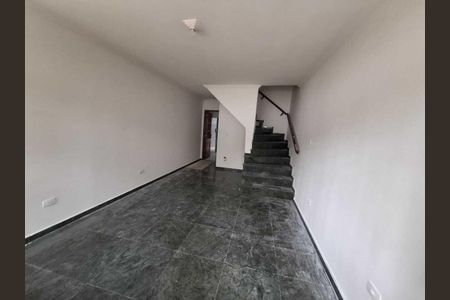 Casa de Condomínio para alugar com 2 quartos, 65m² em Lauzane Paulista, São Paulo