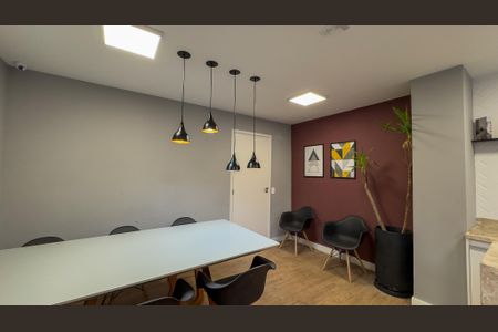 Apartamento à venda com 31m², 2 quartos e sem vaga Apartamento à venda com 31m², 2 quartos e sem vagaSalão de Festas