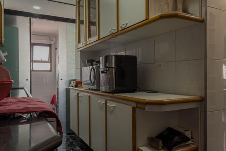 Apartamento à venda com 95m², 3 quartos e 2 vagas Apartamento à venda com 95m², 3 quartos e 2 vagasCozinha