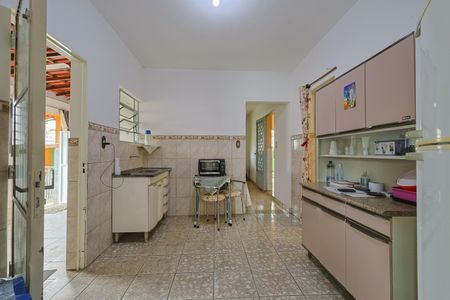 Casa à venda com 737m², 4 quartos e 3 vagas