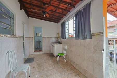 Casa à venda com 737m², 4 quartos e 3 vagas