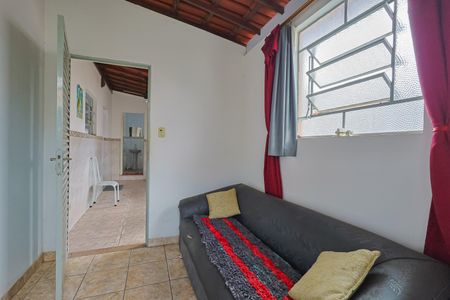 Casa à venda com 737m², 4 quartos e 3 vagas
