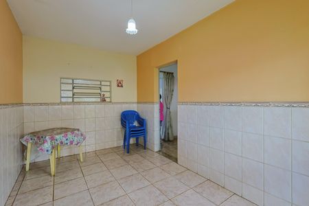 Casa à venda com 4 quartos, 737m² em Horto Florestal, Belo Horizonte