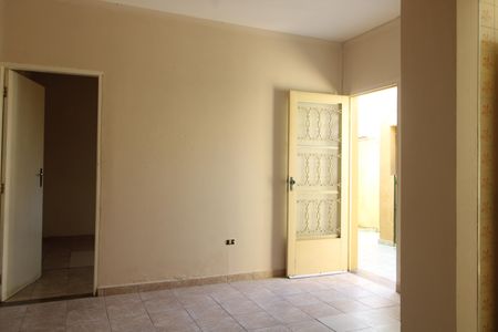 Sala de casa para alugar com 1 quarto, 140m² em Vila Sao Geraldo, São Paulo