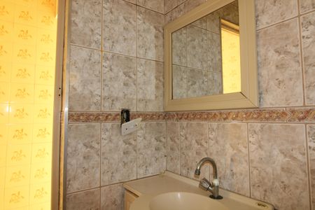 Banheiro de casa para alugar com 1 quarto, 140m² em Vila Sao Geraldo, São Paulo