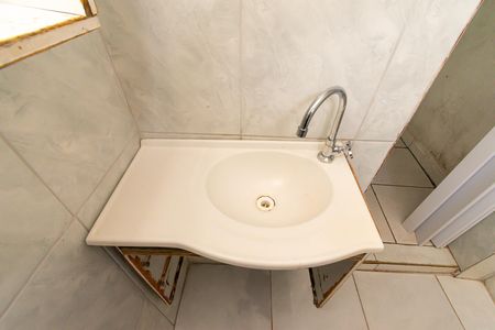 Casa para alugar com 55m², 2 quartos e sem vaga Casa para alugar com 55m², 2 quartos e sem vagaBanheiro