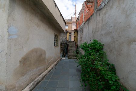 Casa para alugar com 55m², 2 quartos e sem vaga Casa para alugar com 55m², 2 quartos e sem vagaQuintal