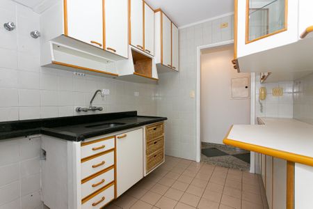 Apartamento à venda com 65m², 3 quartos e 1 vagaCozinha