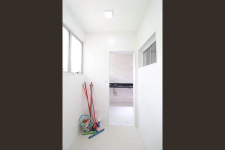 Apartamento para alugar com 65m², 2 quartos e sem vaga