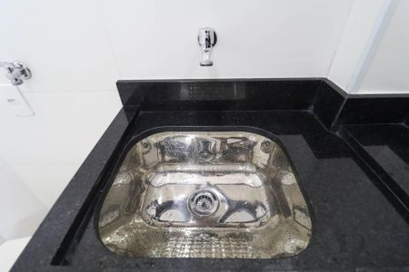 Apartamento para alugar com 65m², 2 quartos e sem vaga