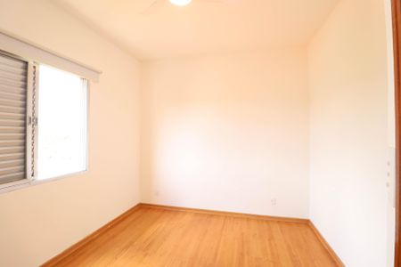 Apartamento para alugar com 65m², 2 quartos e sem vaga