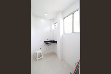 Apartamento para alugar com 65m², 2 quartos e sem vaga
