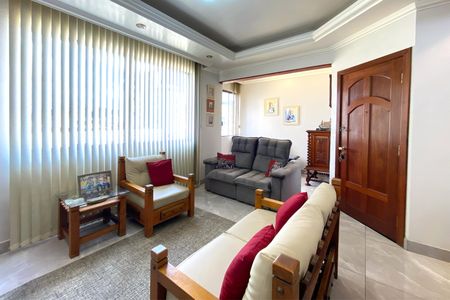 Apartamento à venda com 95m², 3 quartos e 2 vagas Apartamento à venda com 95m², 3 quartos e 2 vagasSala