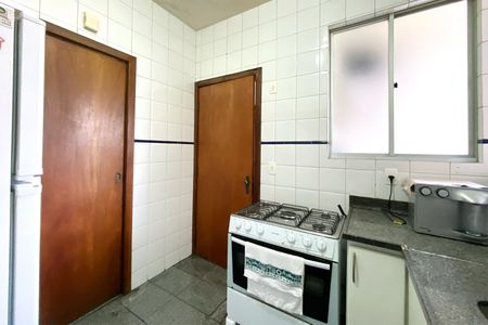 Apartamento à venda com 95m², 3 quartos e 2 vagas Apartamento à venda com 95m², 3 quartos e 2 vagasCozinha