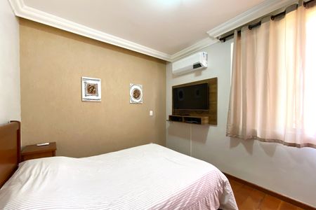 Apartamento à venda com 95m², 3 quartos e 2 vagas Apartamento à venda com 95m², 3 quartos e 2 vagasSuite