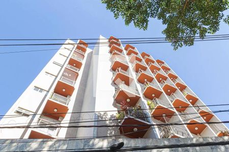 Apartamento para alugar com 44m², 1 quarto e sem vaga Apartamento para alugar com 44m², 1 quarto e sem vagaFachada