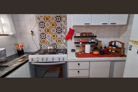 Casa à venda com 223m², 3 quartos e 3 vagasCozinha 