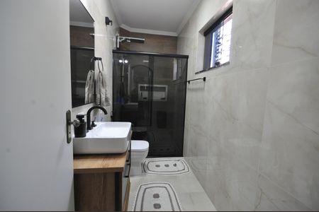 Casa à venda com 234m², 4 quartos e 2 vagasBanheiro Social