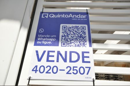 Casa à venda com 234m², 4 quartos e 2 vagasPlaca