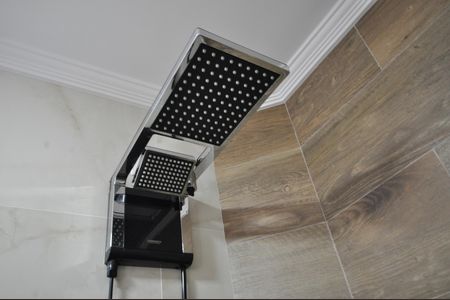 Casa à venda com 234m², 4 quartos e 2 vagasBanheiro Social