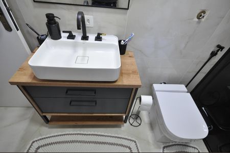 Casa à venda com 234m², 4 quartos e 2 vagasBanheiro Social