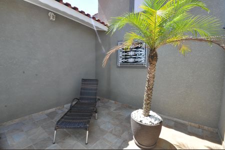 Casa à venda com 234m², 4 quartos e 2 vagasTerraço