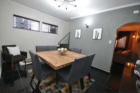 Casa à venda com 234m², 4 quartos e 2 vagasCopa