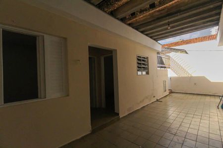 Casa para alugar com 280m², 3 quartos e 1 vaga Casa para alugar com 280m², 3 quartos e 1 vagaQuintal