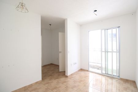 Sala de apartamento para alugar com 1 quarto, 60m² em Taquara, Rio de Janeiro