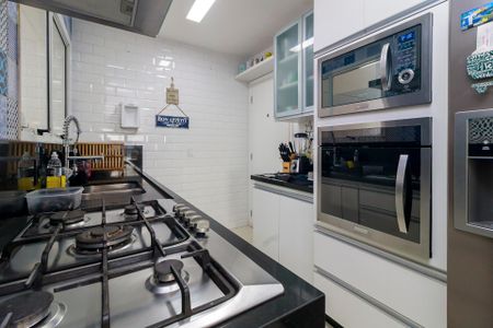 Apartamento para alugar com 121m², 3 quartos e 2 vagasCozinha