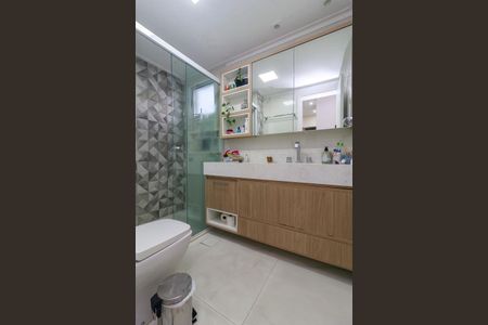 Apartamento para alugar com 121m², 3 quartos e 2 vagasSuíte - Banheiro