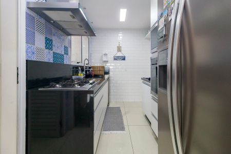 Apartamento para alugar com 121m², 3 quartos e 2 vagasCozinha
