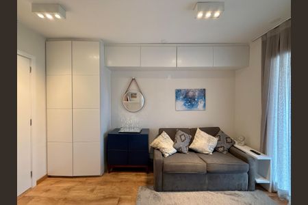 Sala  de kitnet/studio para alugar com 1 quarto, 36m² em Brooklin, São Paulo