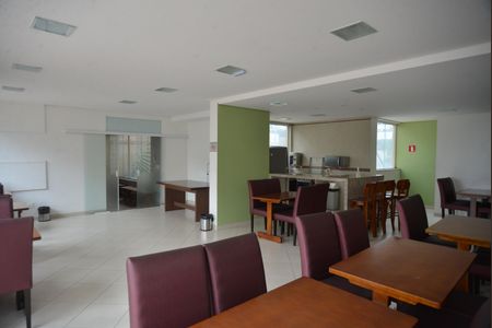 Apartamento à venda com 103m², 3 quartos e 2 vagasÁrea comum - Salão de festas