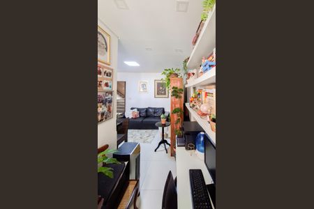 Apartamento à venda com 1 quarto, 50m² em Floresta, Belo Horizonte