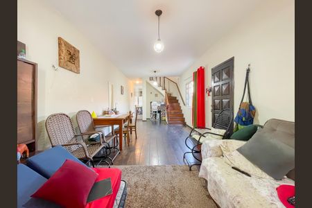 Sala de casa à venda com 4 quartos, 125m² em Cipava, Osasco